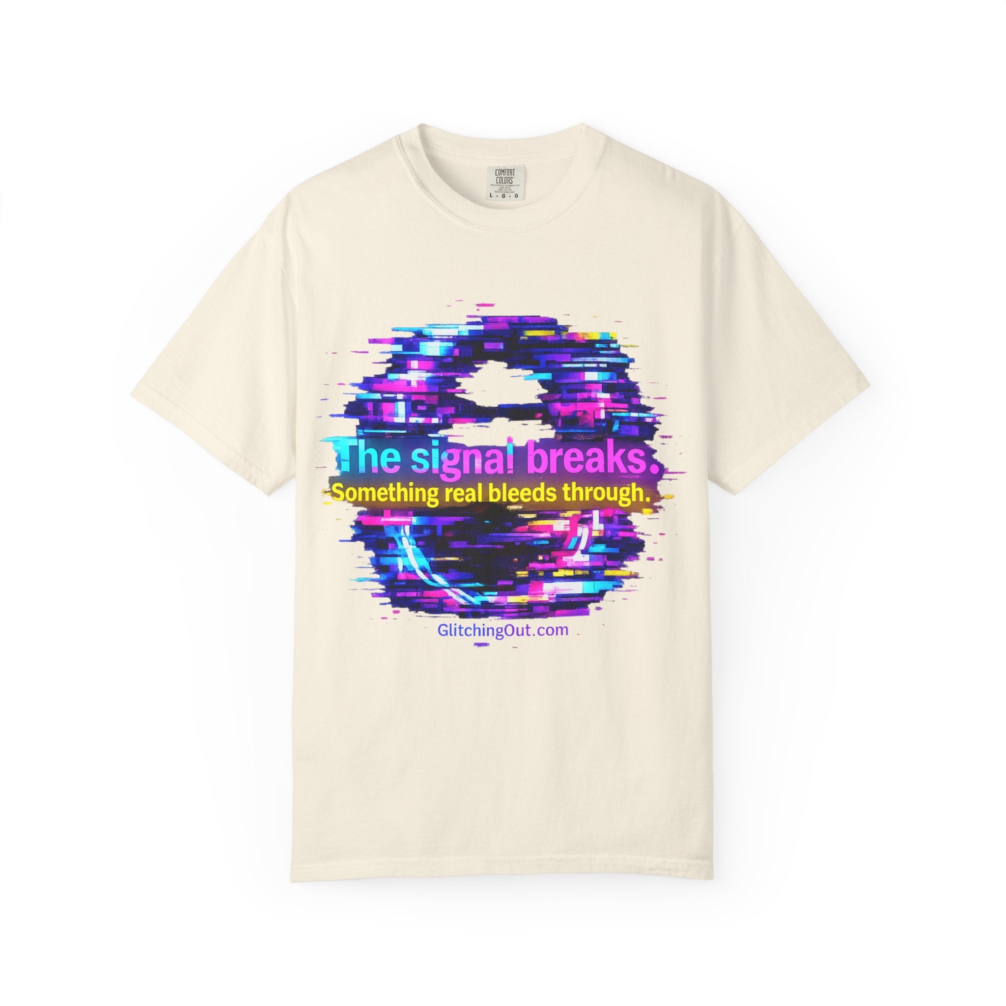 Glitch Circle T‑Shirt — "The Signal Breaks" Retro Cyberpunk Tee