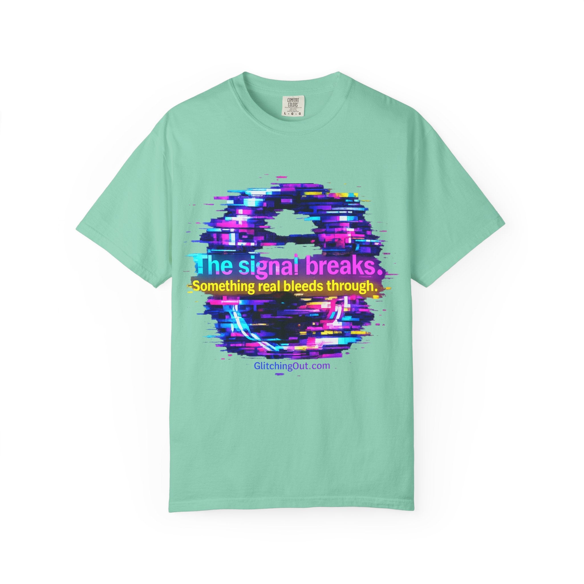 Glitch Circle T‑Shirt — "The Signal Breaks" Retro Cyberpunk Tee