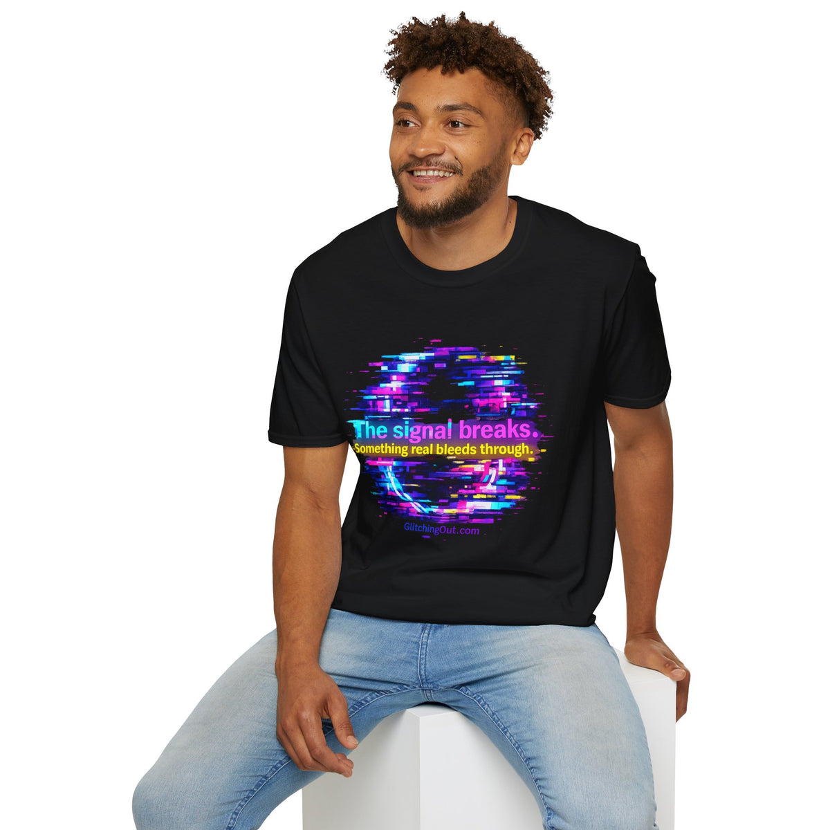 Glitch Circle T‑Shirt — "The Signal Breaks" Retro Cyberpunk Tee
