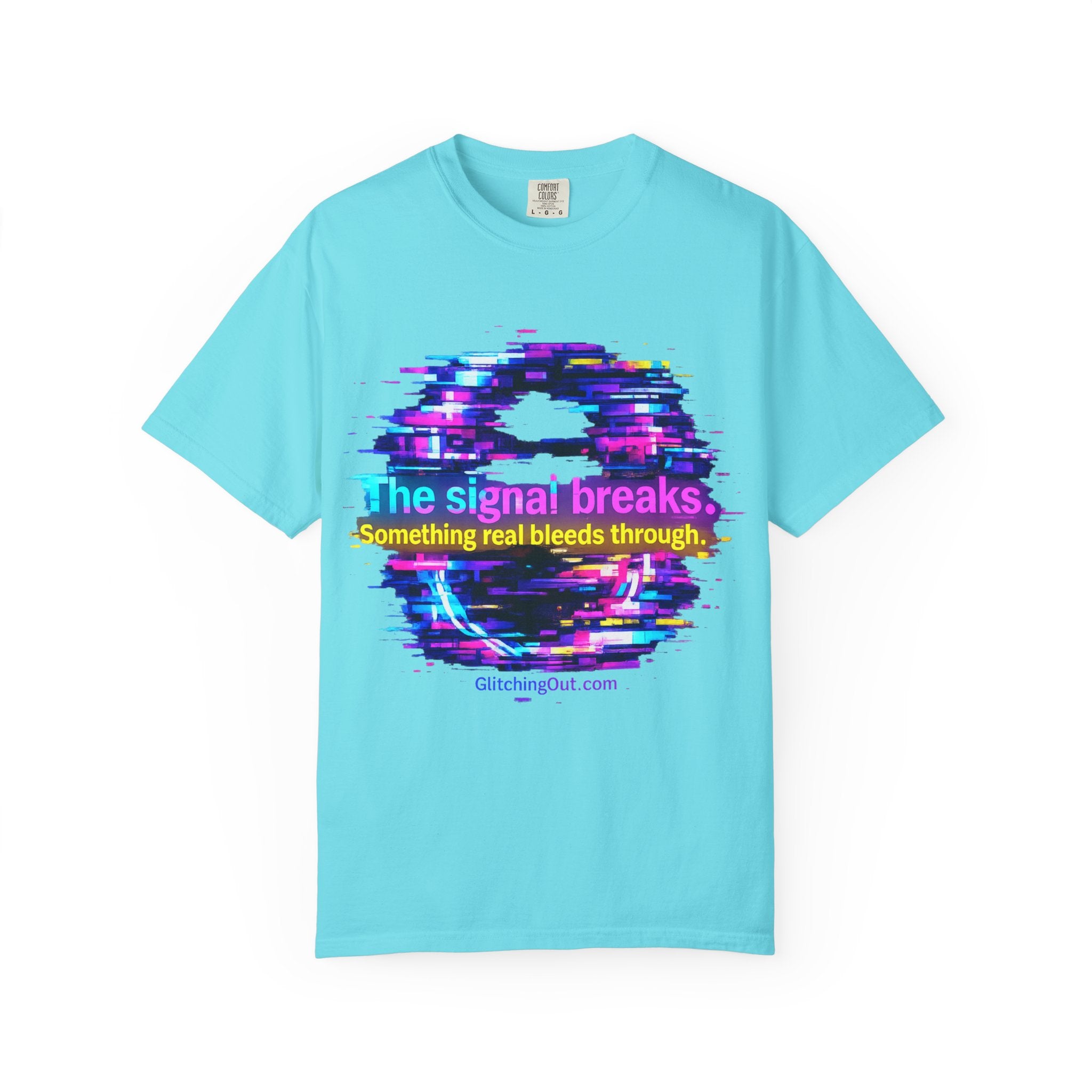 Glitch Circle T‑Shirt — "The Signal Breaks" Retro Cyberpunk Tee