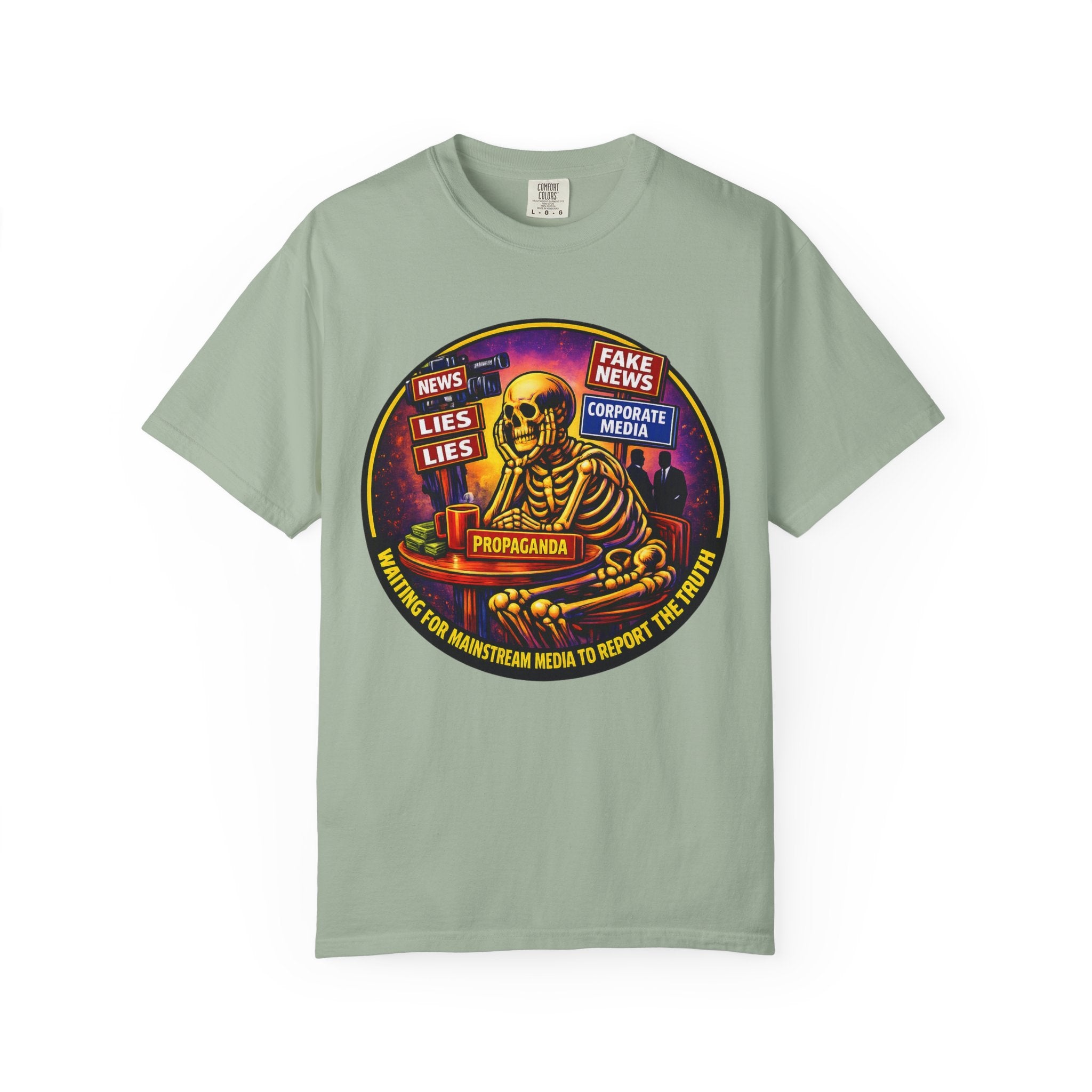 'Waiting for Mainstream Media to Report the Truth' — Graphic T-Shirt