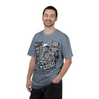 Skeptical Skeleton 'Waiting for Mainstream Media to Report the Truth' T-Shirt