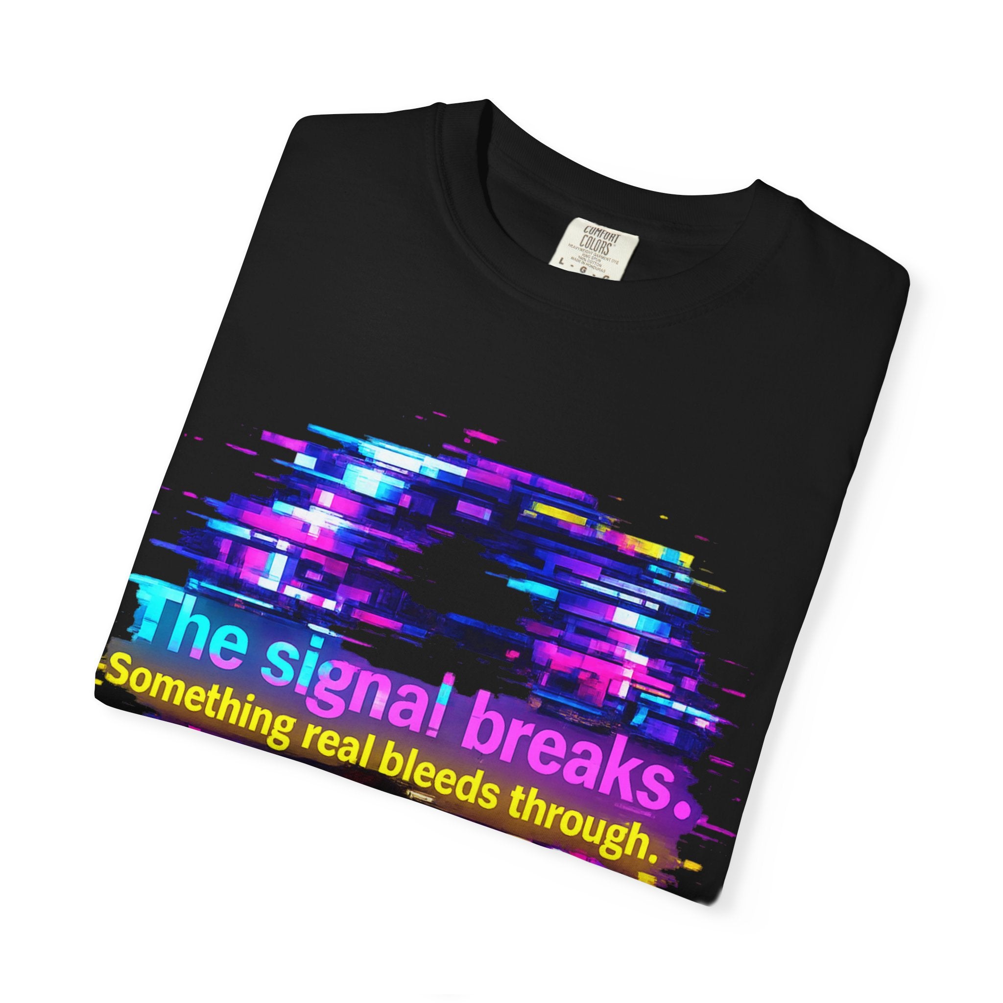 Glitch Circle T‑Shirt — "The Signal Breaks" Retro Cyberpunk Tee