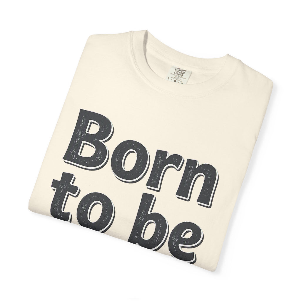 T-Shirt — "Born to be Mild" Funny Chili Pepper Graphic Tee