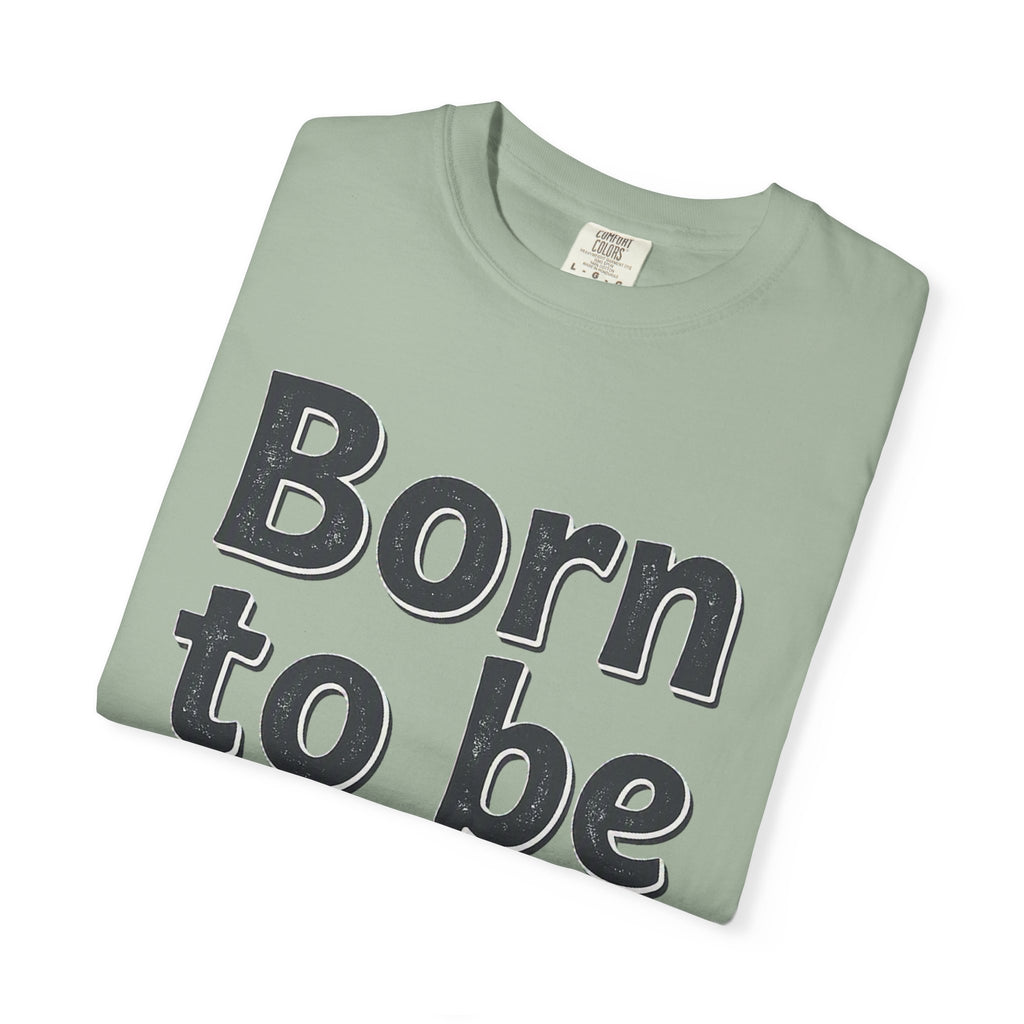 T-Shirt — "Born to be Mild" Funny Chili Pepper Graphic Tee