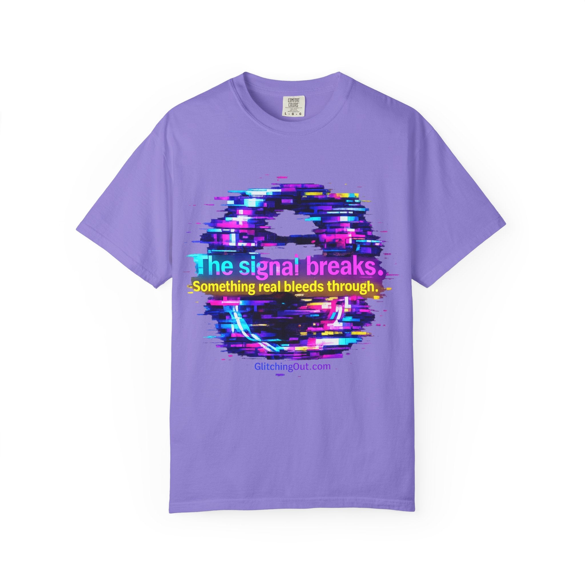 Glitch Circle T‑Shirt — "The Signal Breaks" Retro Cyberpunk Tee
