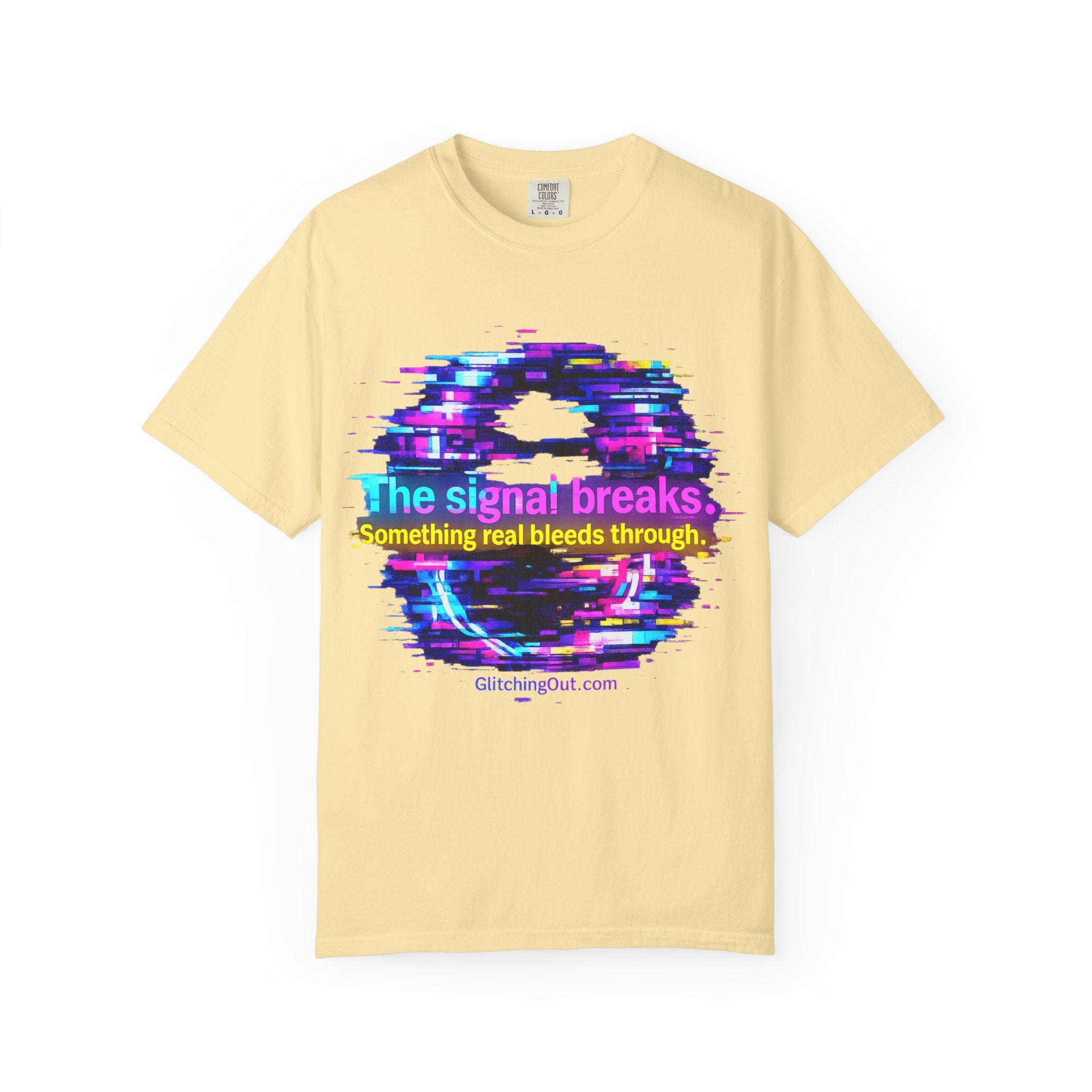 Glitch Circle T‑Shirt — "The Signal Breaks" Retro Cyberpunk Tee
